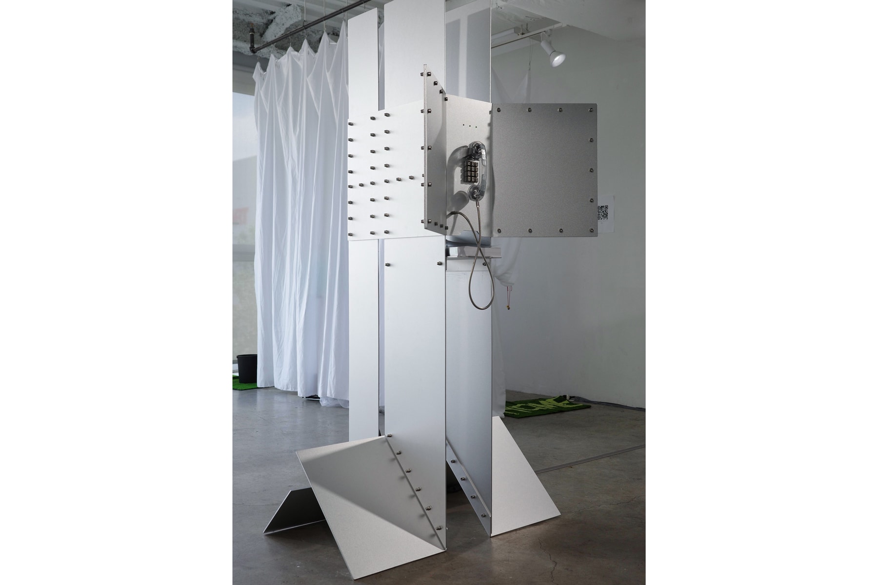 yichen ji artist contemporary art ai artificial intelligence technology sculpture