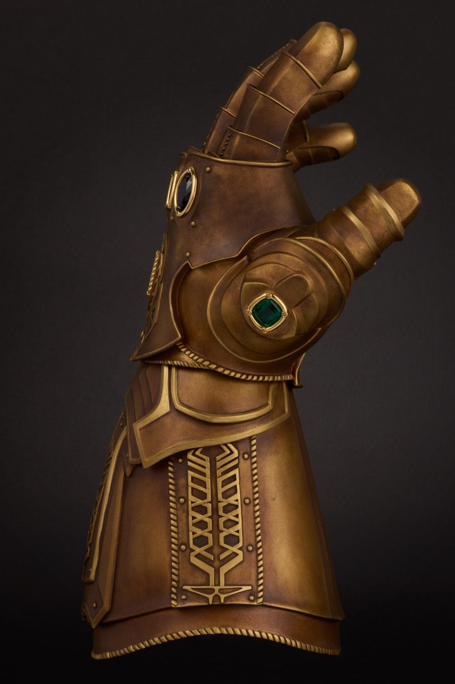 1 of 1 Marvel Infinity Gauntlet replica Auction juliens announcement Info