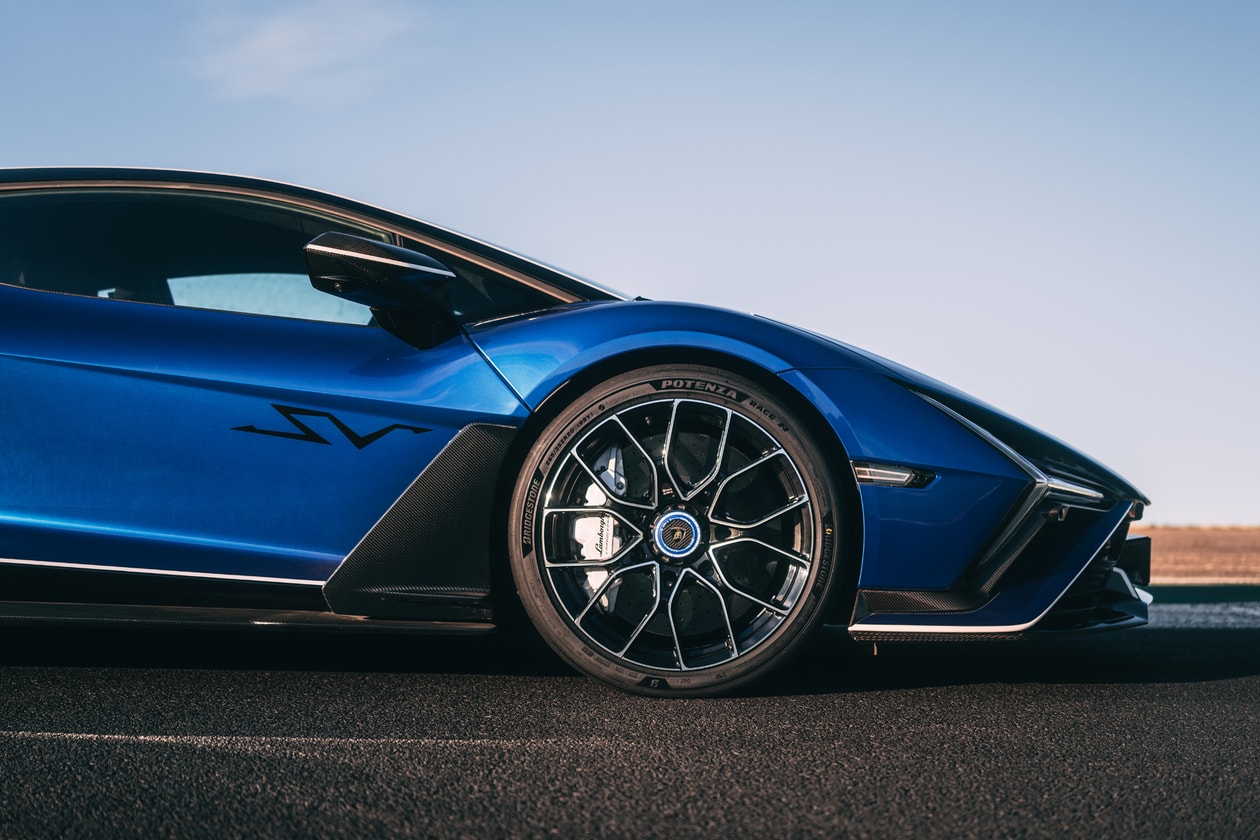 Lamborghini Revuelto SV Is the Smartest Hardcore Track Car