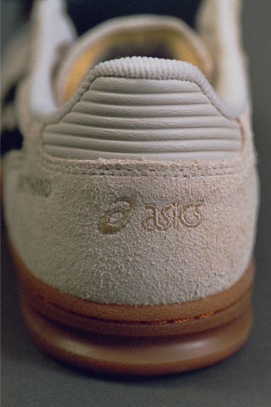 SOSHIOTSUKI ASICS SKYHAND OG Oatmeal/Black 1203A452-250 Collaboration Release Info 