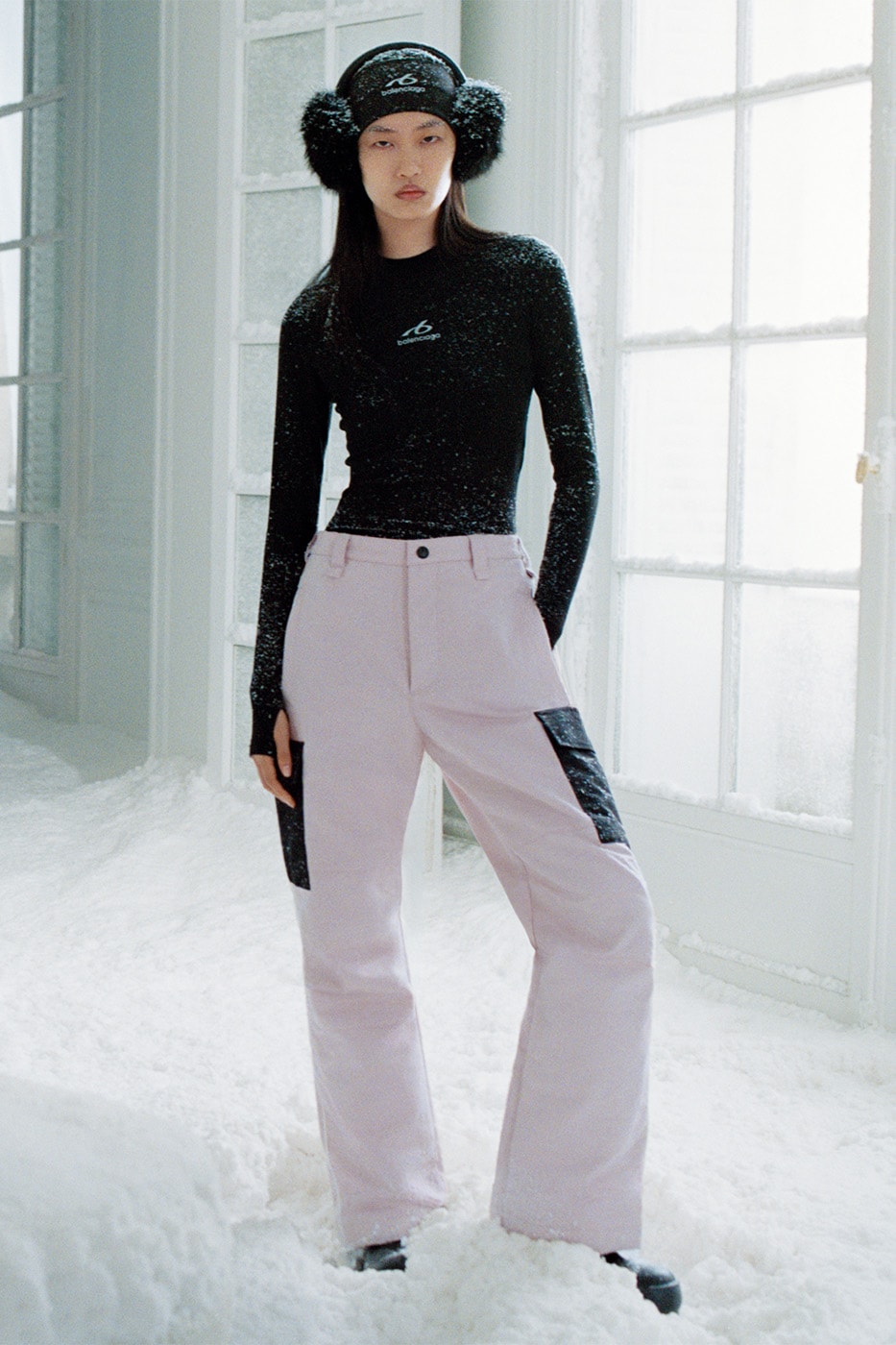 balenciaga-colección-de-ropa-de-esquí-2026-estilo-rave