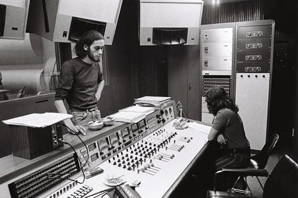 Hypetrak's Weekly Set: Volume 6