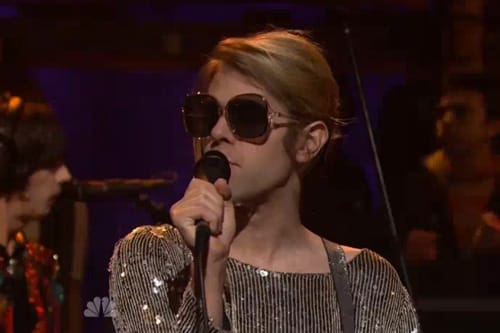 Ariel Pink's Haunted Graffiti - Round & Round (Live on Fallon)