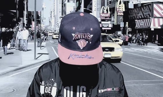 Diggy Simmons featuring D.O.E. - Everybody Late