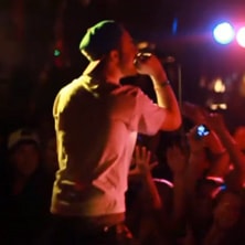 1982 featuring Mac Miller - 82-92