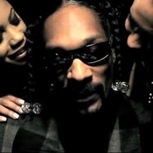 Snoop Dogg featuring Young Jeezy & E-40 - My Fucn House