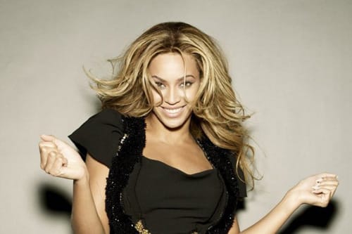 Beyoncé featuring Swizz Beatz - Move Your Body 