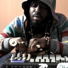 MeLo-X - The Highest (In-Studio Performance)