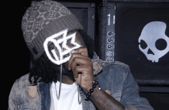 Wale featuring Black Cobain - 4 A.M.