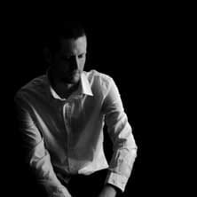 Hypetrak Premiere: Derek Allen - Spirits in the Material World (The Police Cover)