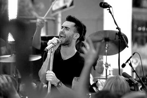 Maroon 5 – Moves Like Jagger (Sex Ray Vision Remix)