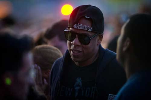 Jay-Z previews 'Watch the Throne'