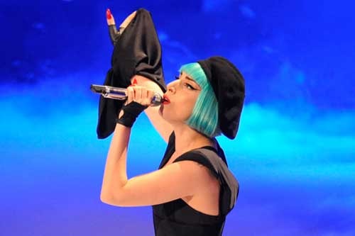 Lady Gaga - The Edge of Glory (Porter Robinson Remix)