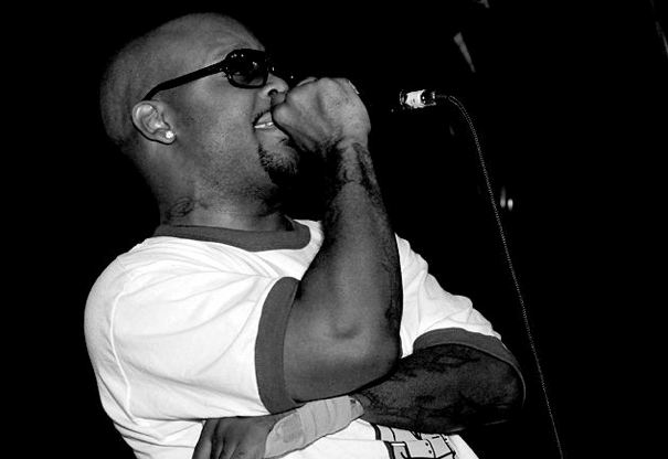 Royce Da 5’9" featuring Travis Barker – Legendary