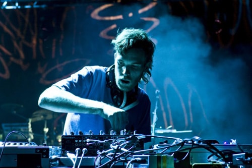 Mike Posner featuring Rusko - Shut Up