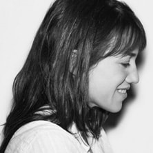 Charlotte Gainsbourg - White Telephone