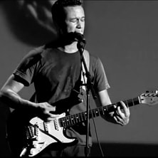 Joseph Gordon-Levitt Covers Nirvana's 'Lithium'