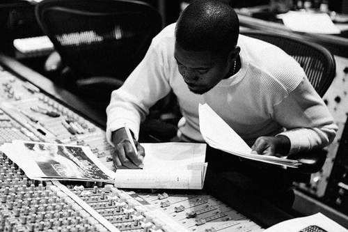 Nas to release memoir 'It Ain't Hard To Tell' in Fall 2012