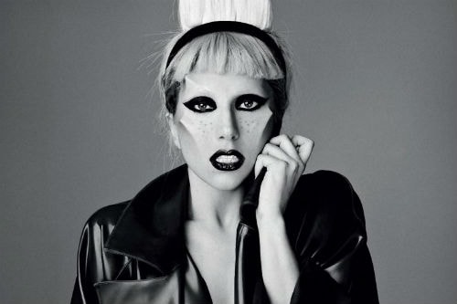 Lady Gaga in talks to become new singer of Queen