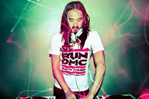 Steve Aoki featuring Rivers Cuomo – Earthquakey People (The Sequel) (Original Mix)
