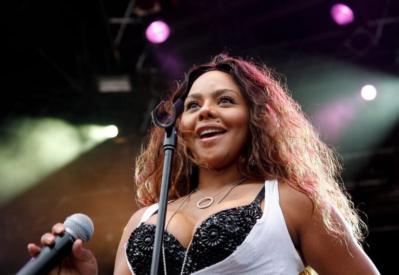 Lil' Kim announces new EP