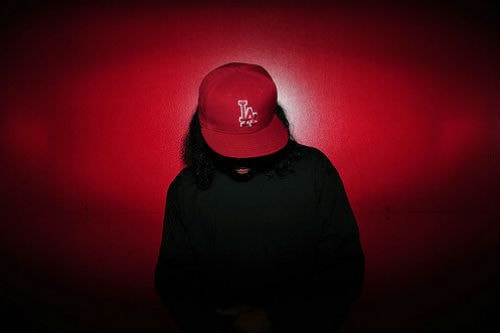 DāM-FunK – I Don’t Run Wit’ No Cliques