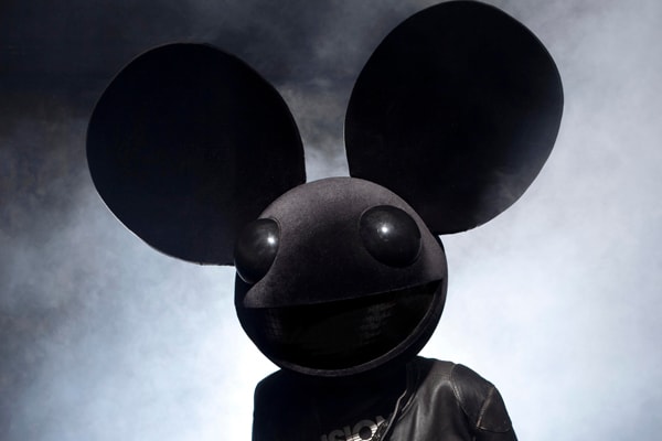 Deadmau5 - Strobe (Special Features Remix)