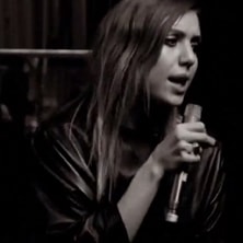 Lykke Li - Youth Knows No Pain (Live Acoustic Session)