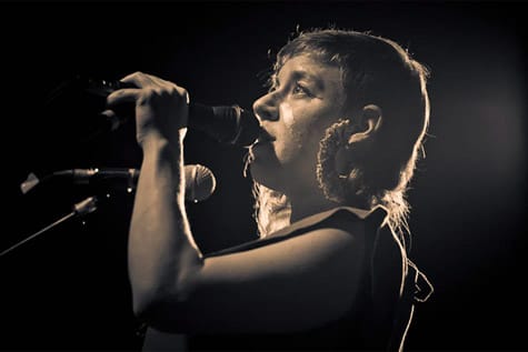 tUnE-yArDs - Real Live Flesh (Max Tundra Remix)