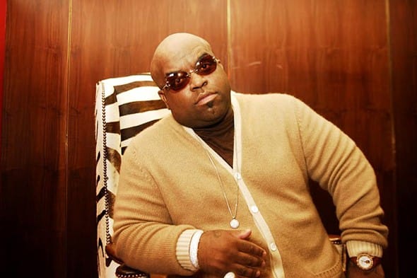 Cee Lo Green angers fans by changing lyrics to John Lennon's "Imagine"