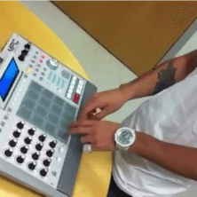 araabMUZIK tests out the MPC Renaissance