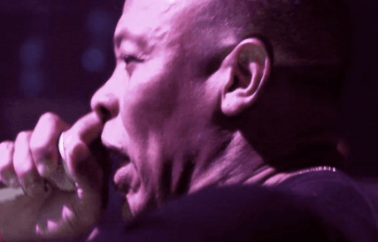 Dr. Dre performs "Still D.R.E." at LIV