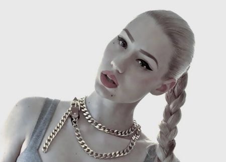 Iggy Azalea signs to Interscope, announces new album in June