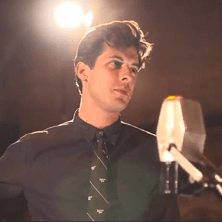 Mark Ronson featuring Erykah Badu and Yasiin Bey – A La Modeliste