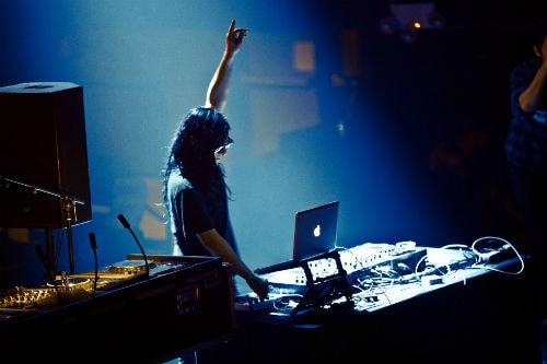 Skrillex featuring Sirah - Kyoto (Remixes)