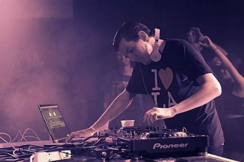 Dillon Francis - Falling Up