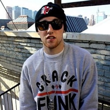 Mac Miller featuring Cam'ron - Dig That