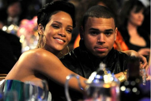 Rihanna featuring Chris Brown - Birthday Cake (Remix)