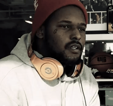 ScHoolboy Q freestyles for Beats by Dre