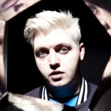 Flux Pavilion featuring Example – Daydreamer
