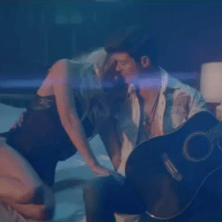 Robin Thicke featuring Lil Wayne – Pretty Lil’ Heart