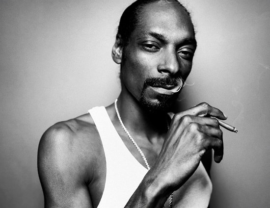 Snoop Dogg – Rollin In My Malibu
