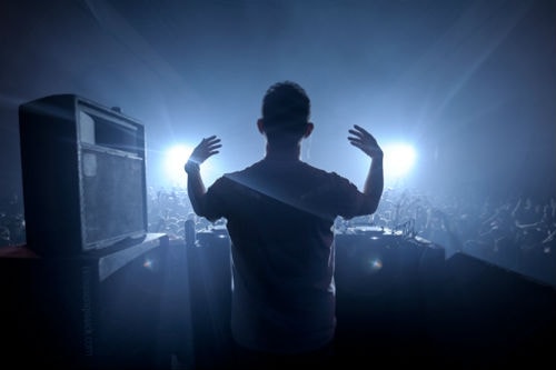 Tiësto & Wolfgang Gartner featuring Luciana - We Own The Night