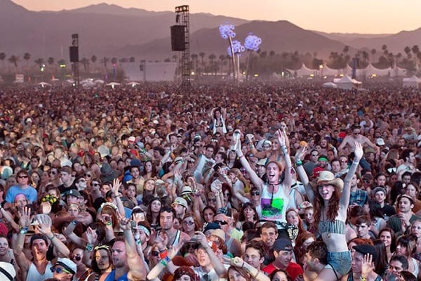 Coachella 2012, April 13 (Live Stream)