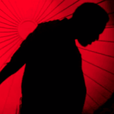 Benga featuring Bebe Black - Icon