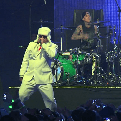 Cypress x Rusko featuring Travis Barker - Lez Go