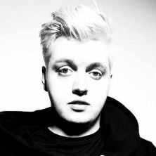 Flux Pavilion featuring Example - Daydreamer (Live at Maida Vale Studios)