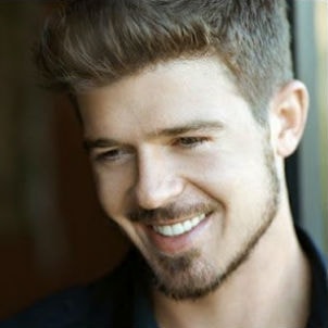 Robin Thicke - Top of the World