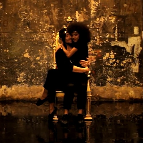 Esperanza Spalding - Crowned & Kissed