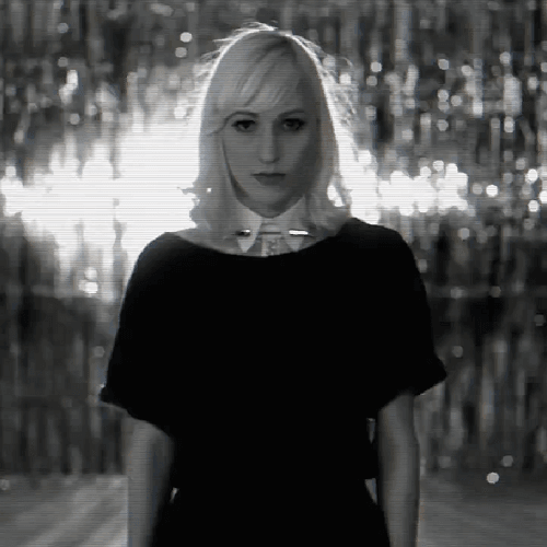 FAUX NO - Velma Kelly